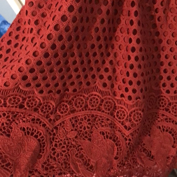 Red dress - Picture 2 of 3